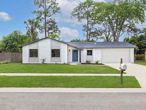2nd image of 6256 Saxon Boulevard