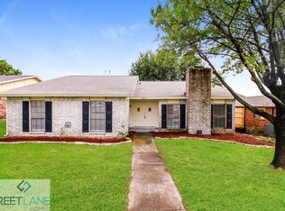 4720 Crawford Dr, The Colony, TX 75056