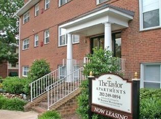 1660 21st Rd N #TB13, Arlington, VA 22209