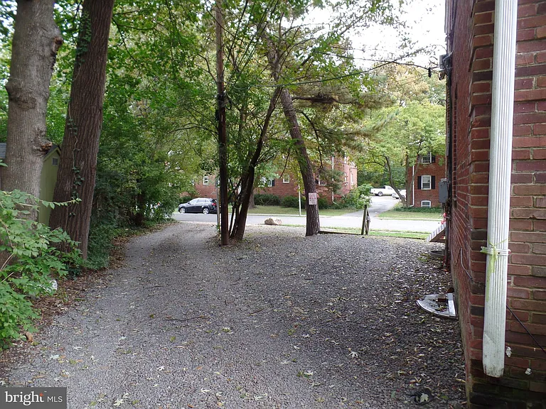 1400 N Kenilworth St #4 — Photo 27