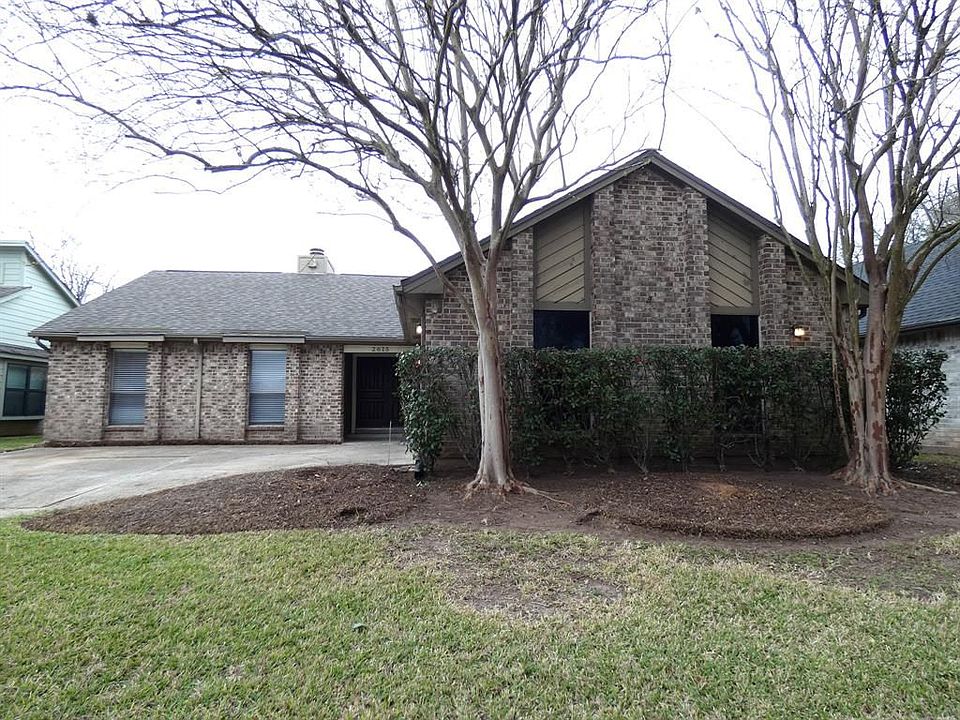 1st image of 2615 The Highlands Dr