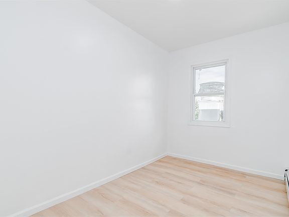 5th image of 147 Avenue E #3