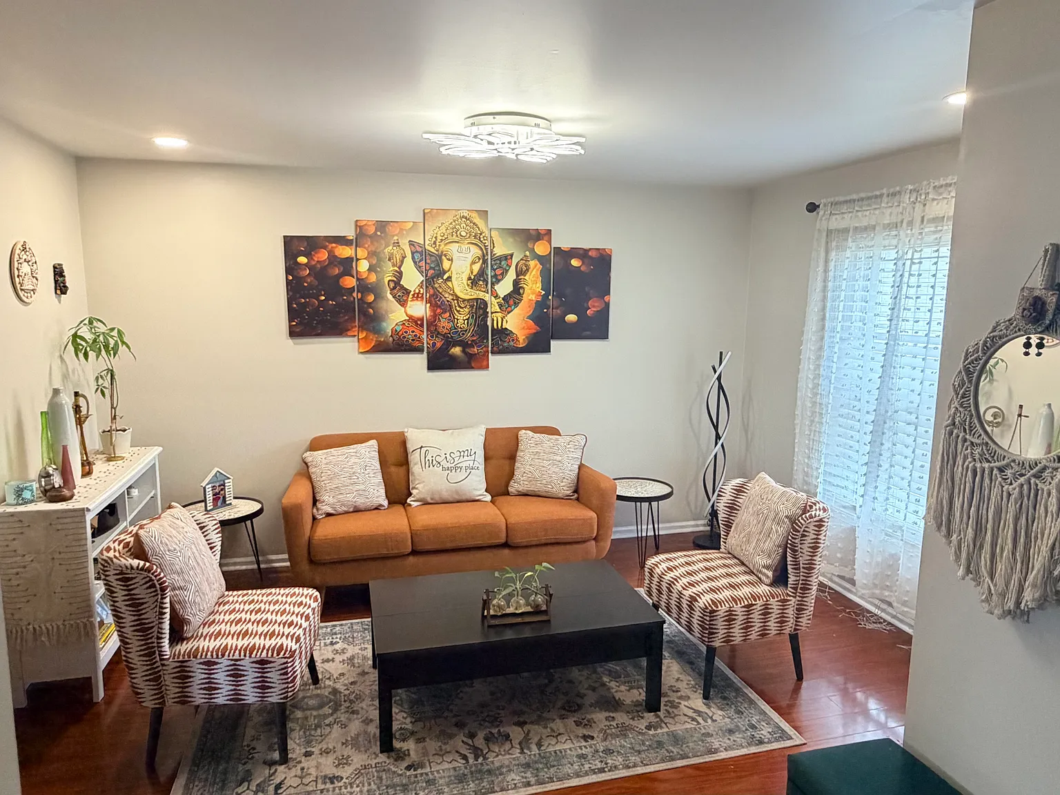 3 bed, 2.5 bath, 1912 sqft, $3,500 — Photo 1