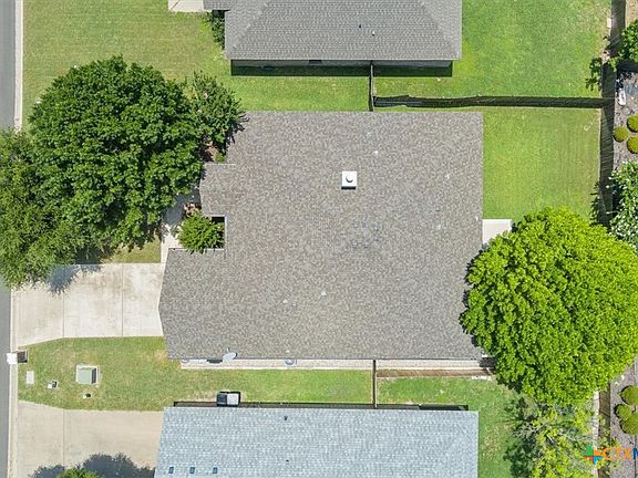 2nd image of 4524 Lowes Dr