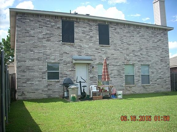 2nd image of 2801 Meadowlark Dr