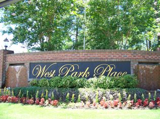 1134 Braybrooke Pl, Fayetteville, NC 28314