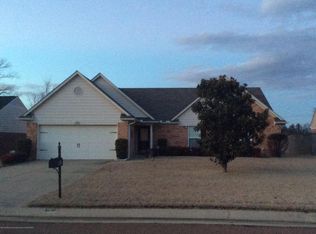 4390 Bradford Dr, Horn Lake, MS 38637