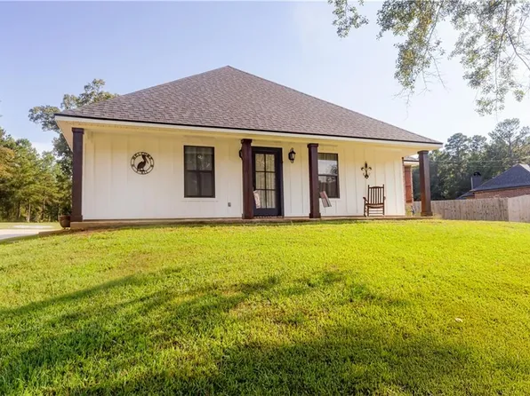 127 Hill Top Dr, Pollock, LA 71467