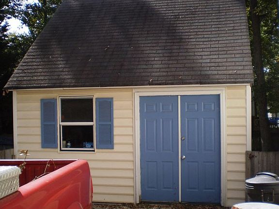 2nd image of 5421 Olde Milbrooke Dr