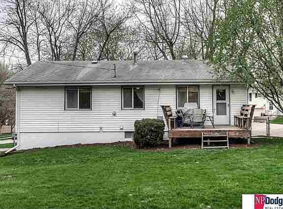 3rd image of 9016 Valley View Dr