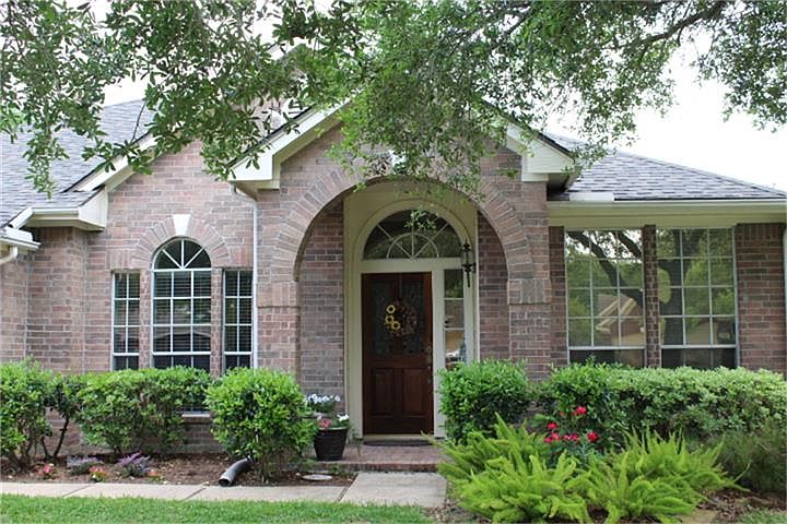 1st image of 8506 Green Ash Dr