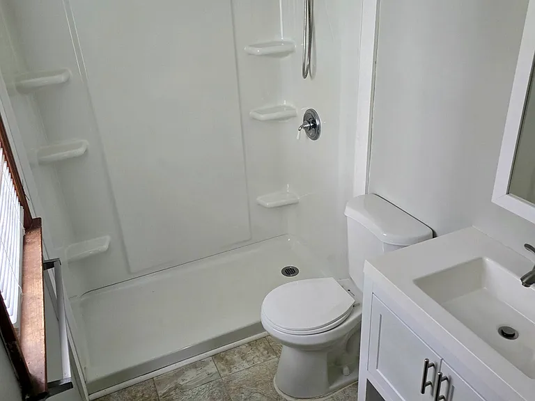 1934 Johnstone St #4 — Photo 11