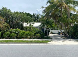 335 Cornell Dr, Lake Worth, FL 33460