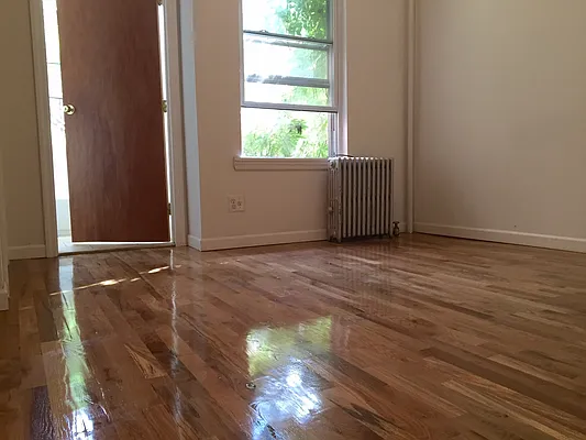 Rented by Bold New York | media 20