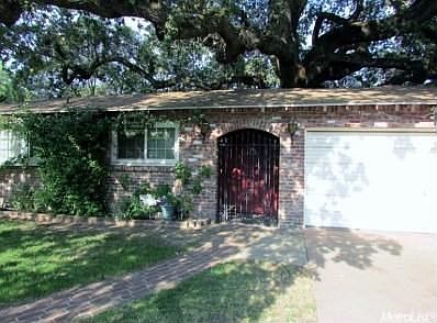 3rd image of 340 Covena Ave