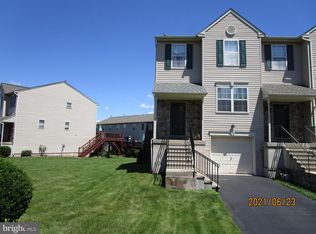 157 Strawberry Ln, Perkasie, PA 18944