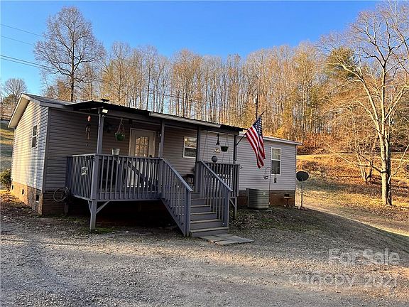 5th image of 202 Fernwood Dr