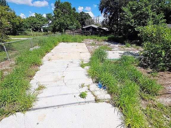 3rd image of 305 E BRIDGERS AVENUE LOT 7