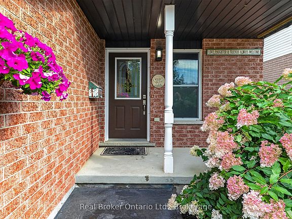 5th image of 203 Country Club Dr