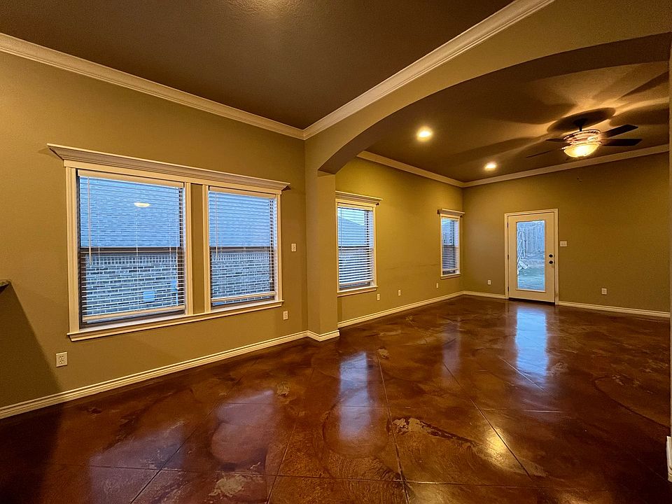 1st image of 3008 Silver Saddle Dr
