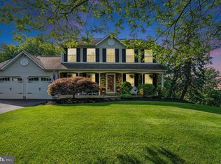 1455 Chelsea Ln, Warrington, PA 18976