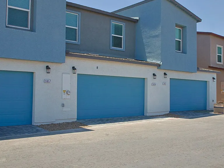 9859 Hidden Pass Ave — Photo 33