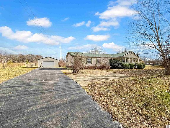 2nd image of 3009 Sid Darnall Rd