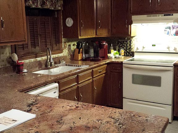 4th image of 7200 Applecross Ln