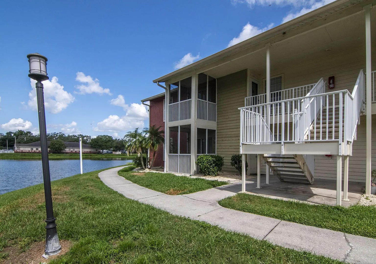 Water Front - Corner Unit- 2 Bed 2 Bath for Lease — Photo 1