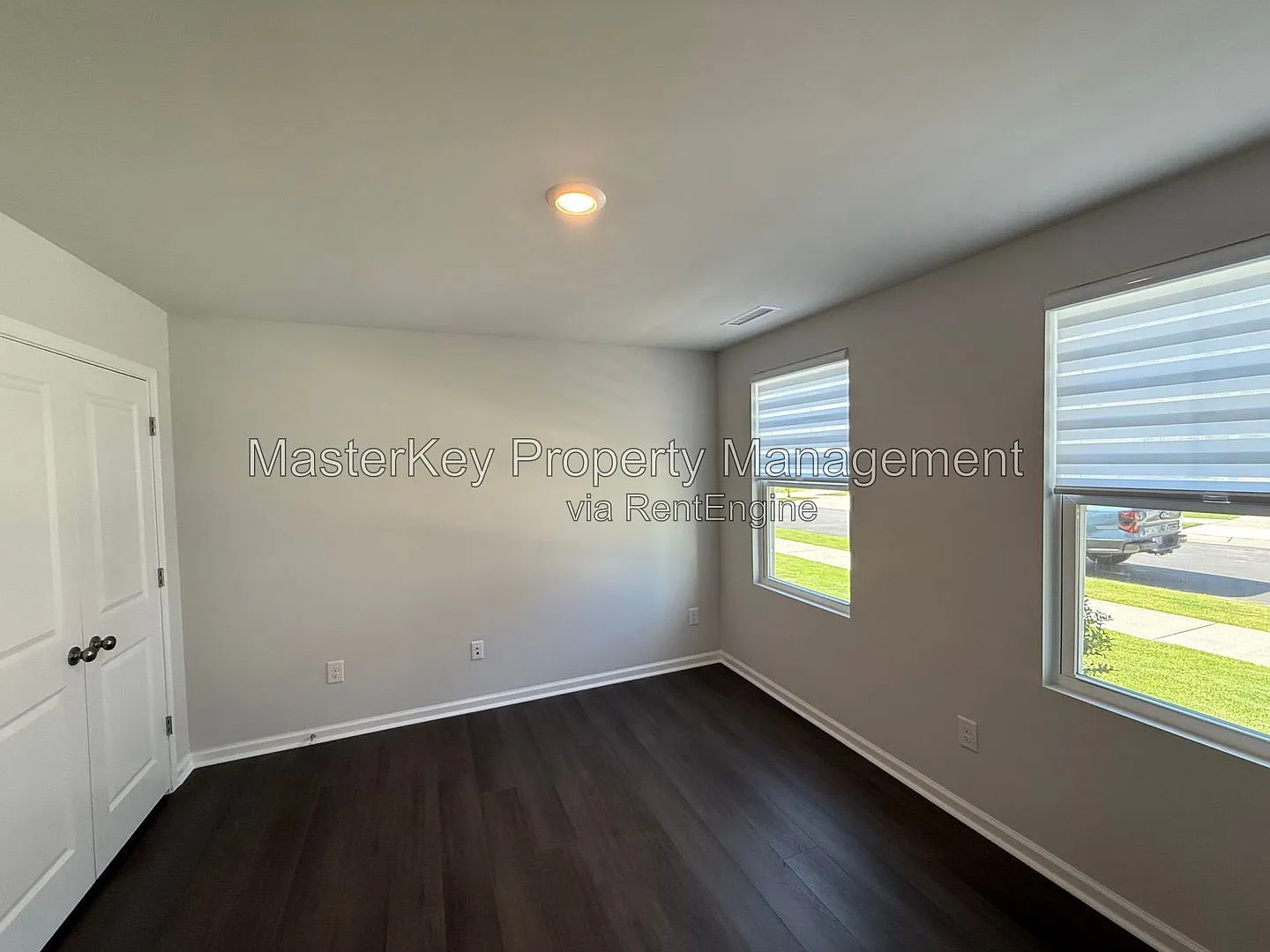 3 bed, 2.5 bath, 1784 sqft, $2,095 — Photo 4