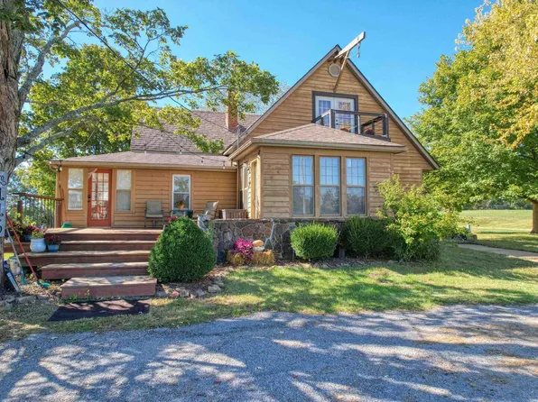 115 Poole Ln, Anna, IL 62906