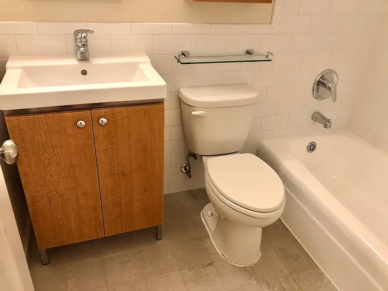 1255 New Hampshire Ave NW — Photo 30