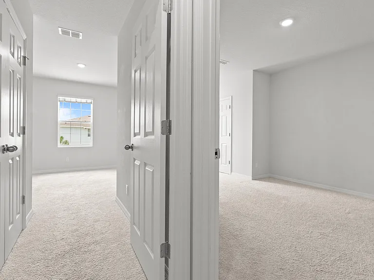 12869 SW Forli Way — Photo 38
