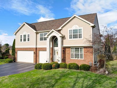 7037 Liam Ln, McHenry, IL, 60050