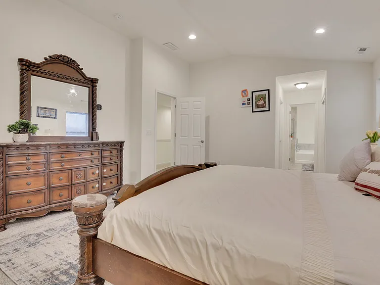 694 Dewmar Dr — Photo 30