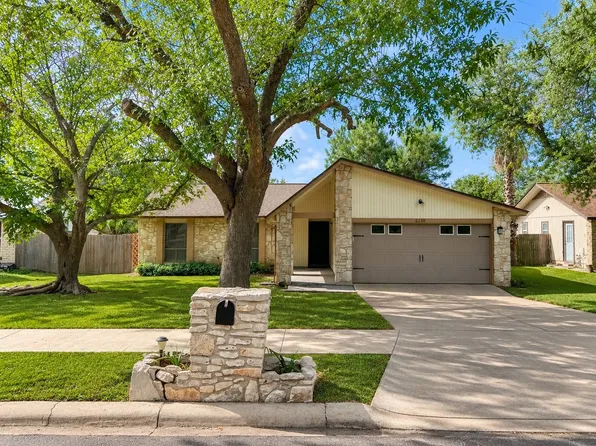5250 Galacino St, San Antonio, TX 78247