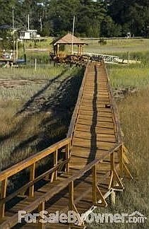 Dock