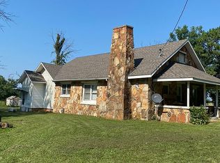 3434 Peach Corner Dr, Mountain Grove, MO 65711