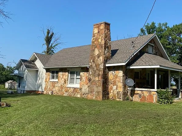 3434 Peach Corner Dr, Mountain Grove, MO 65711