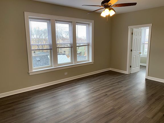 5th image of 4133 N Bernard St #3R