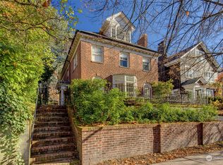 950 Federal Ave E, Seattle, WA 98102