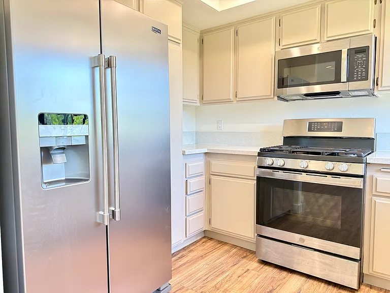 Kitchen all stainless steel appliances