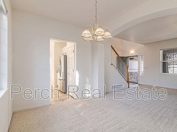 4th image of 113 Overland Ct