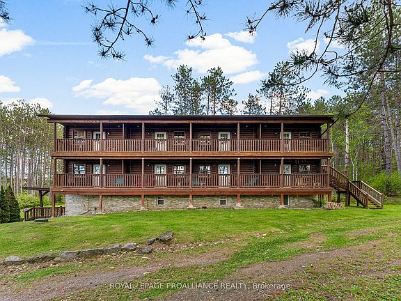 4th image of 16 Beaver Creek Ln