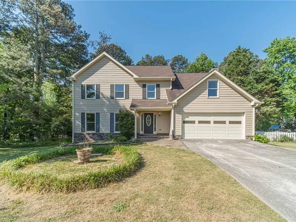 1692 Paces Vale Ct, Lawrenceville, GA 30043