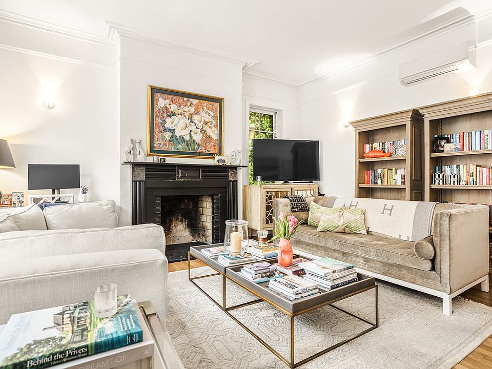 1st image of 473 Hudson St #1