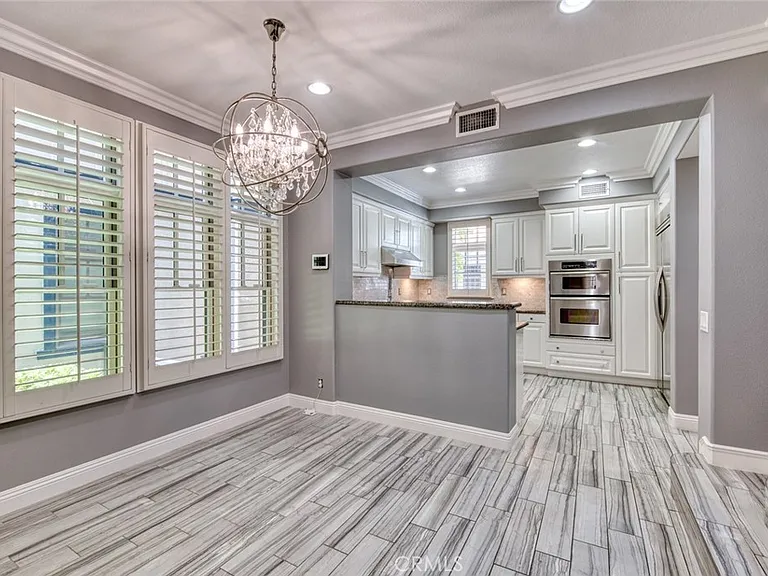 2682 Bungalow Pl — Photo 4