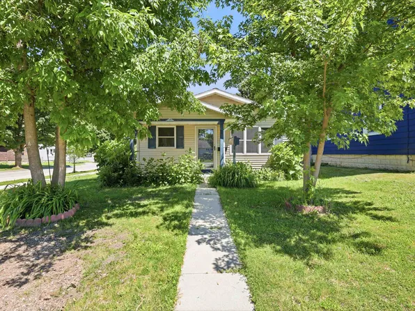 2224 Geele Ave, Sheboygan, WI 53083