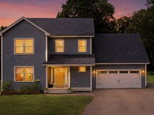 3 Lieutenants Drive, Windham, ME 04062