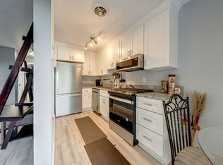1567 N Colonial Ter #206, Arlington, VA 22209